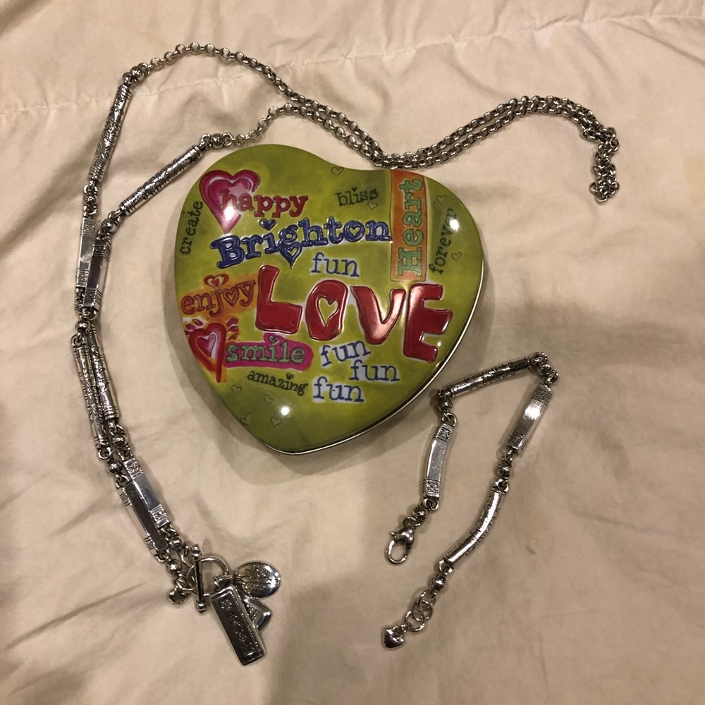 Brighton silver tone necklace and bracelet set.